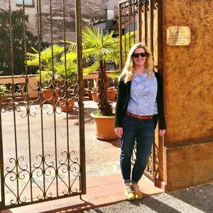 Meet your Posher, Gemma